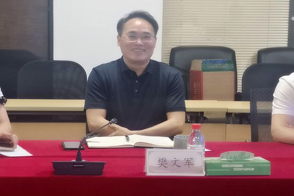 照片2_副本.jpg 照片2_副本.jpg